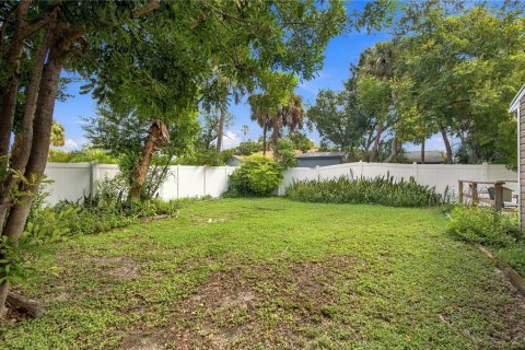 Appartement à louer à Tampa, Floride: 2 chambres, 130.43 m2 № 2389016 - photo 22