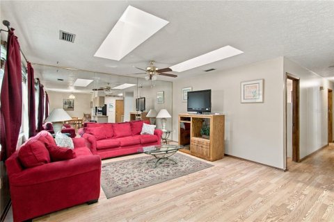 Appartement à louer à Tampa, Floride: 2 chambres, 130.43 m2 № 2389016 - photo 10