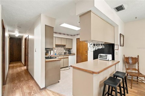Appartement à louer à Tampa, Floride: 2 chambres, 130.43 m2 № 2389016 - photo 8