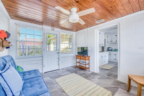 Villa ou maison à vendre à Saint Pete Beach, Floride: 5 chambres, 193.98 m2 № 2405280 - photo 20