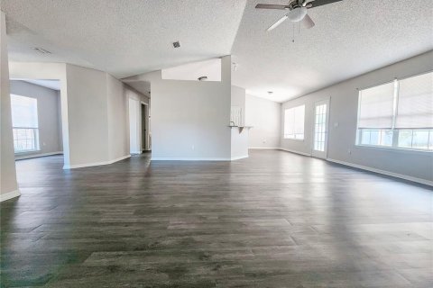 House in Palm Coast, Florida 3 bedrooms, 172.71 sq.m. № 1866592 - photo 5