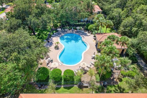 Townhouse in Kissimmee, Florida 4 bedrooms, 152.08 sq.m. № 2393610 - photo 2