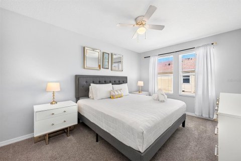 Townhouse in Kissimmee, Florida 4 bedrooms, 152.08 sq.m. № 2393610 - photo 12