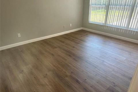 Casa en alquiler en Tampa, Florida, 3 dormitorios, 161.19 m2 № 1911613 - foto 12