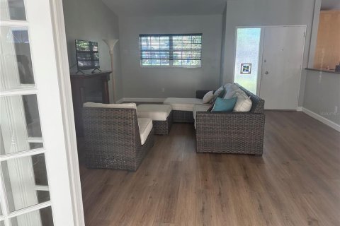 Casa en alquiler en Tampa, Florida, 3 dormitorios, 161.19 m2 № 1911613 - foto 17