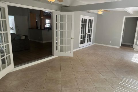 Casa en alquiler en Tampa, Florida, 3 dormitorios, 161.19 m2 № 1911613 - foto 16