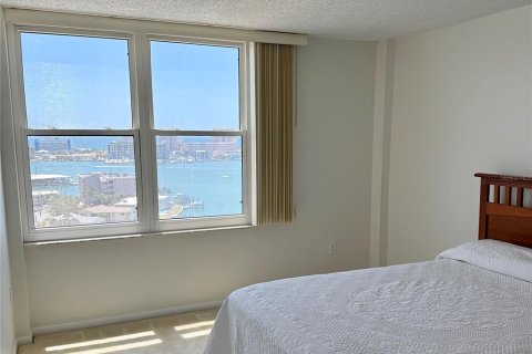 Condominio en venta en Clearwater, Florida, 2 dormitorios, 115.2 m2 № 1751599 - foto 13