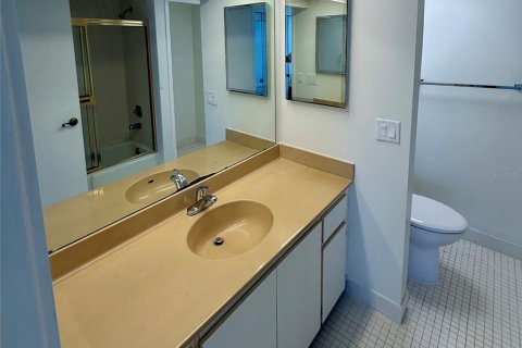 Condominio en venta en Clearwater, Florida, 2 dormitorios, 115.2 m2 № 1751599 - foto 25