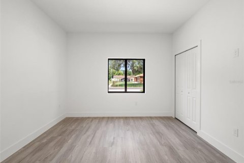 Casa en venta en Apopka, Florida, 4 dormitorios, 178.74 m2 № 2219626 - foto 21
