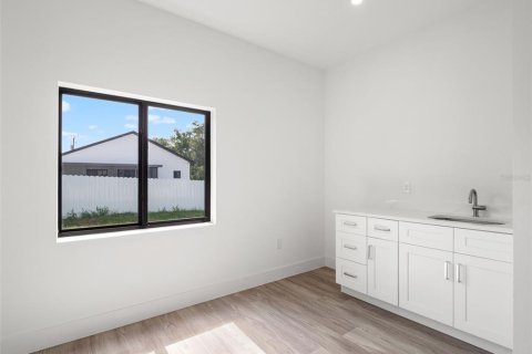 Casa en venta en Apopka, Florida, 4 dormitorios, 178.74 m2 № 2219626 - foto 30