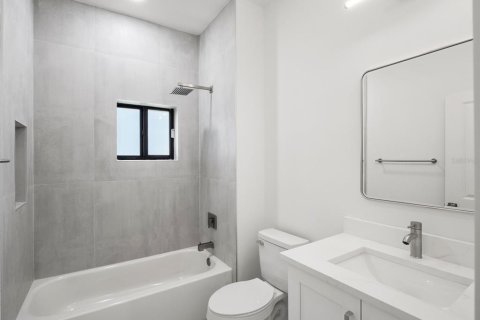 Casa en venta en Apopka, Florida, 4 dormitorios, 178.74 m2 № 2219626 - foto 24