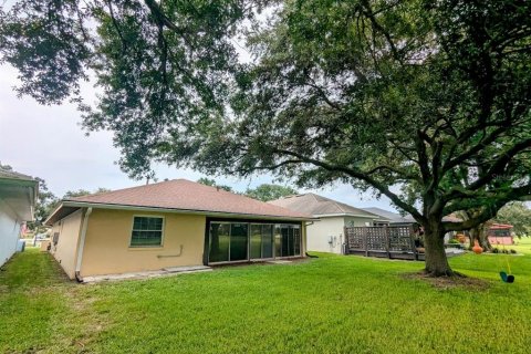 House in Winter Haven, Florida 3 bedrooms, 185.62 sq.m. № 1831591 - photo 15