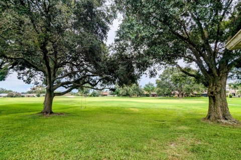 House in Winter Haven, Florida 3 bedrooms, 185.62 sq.m. № 1831591 - photo 14