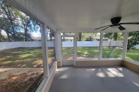 Villa ou maison à louer à Ocala, Floride: 3 chambres, 143.26 m2 № 2418599 - photo 11