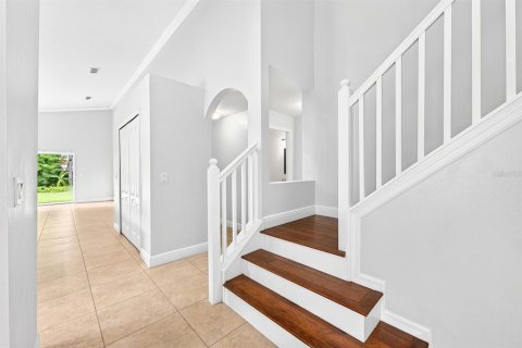 House in Orlando, Florida 4 bedrooms, 256.87 sq.m. № 2151938 - photo 15