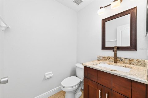 House in Orlando, Florida 4 bedrooms, 256.87 sq.m. № 2151938 - photo 23