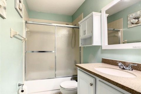 Villa ou maison à louer à Cape Coral, Floride: 3 chambres, 113.9 m2 № 1840053 - photo 6