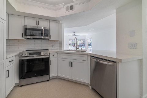 Copropriété à louer à Boynton Beach, Floride: 2 chambres, 94.67 m2 № 2254575 - photo 6