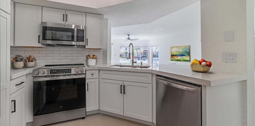 Condo à Boynton Beach, Floride, 2 chambres  № 2254575