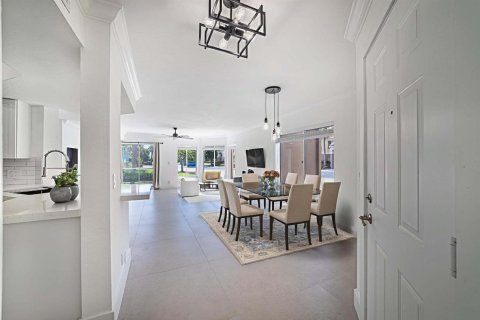 Copropriété à louer à Boynton Beach, Floride: 2 chambres, 94.67 m2 № 2254575 - photo 2
