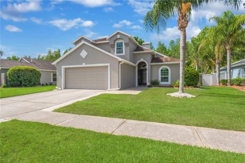 Casa en venta en Wesley Chapel, Florida, 3 dormitorios, 167.69 m2 № 2099962 - foto 3