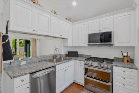 Casa en venta en Wesley Chapel, Florida, 3 dormitorios, 167.69 m2 № 2099962 - foto 13