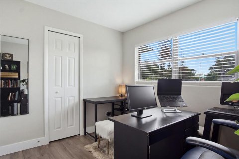 Casa en venta en Orlando, Florida, 3 dormitorios, 84.73 m2 № 2386670 - foto 14