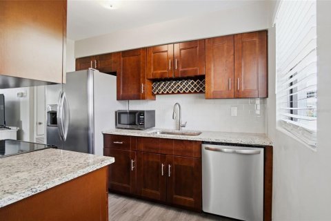 Casa en venta en Orlando, Florida, 3 dormitorios, 84.73 m2 № 2386670 - foto 7