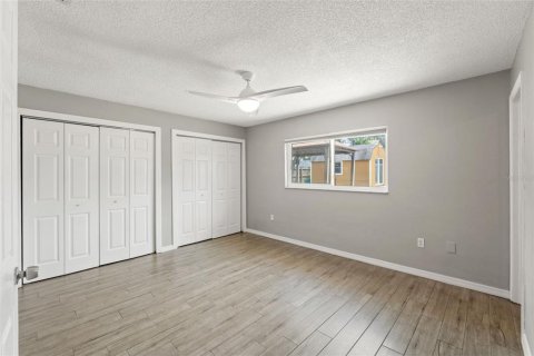 House in Spring Hill, Florida 3 bedrooms, 139.82 sq.m. № 1918131 - photo 29