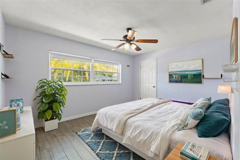 House in Spring Hill, Florida 3 bedrooms, 139.82 sq.m. № 1918131 - photo 19