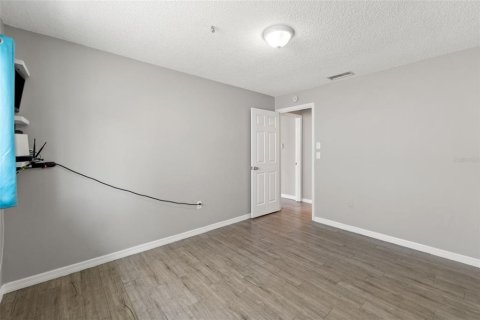 House in Spring Hill, Florida 3 bedrooms, 139.82 sq.m. № 1918131 - photo 26