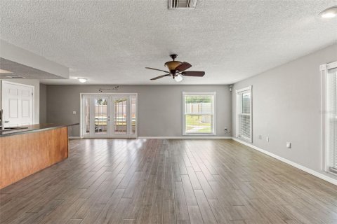 House in Spring Hill, Florida 3 bedrooms, 139.82 sq.m. № 1918131 - photo 11