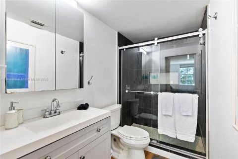 Condominio en alquiler en Aventura, Florida, 2 dormitorios, 109.62 m2 № 2053865 - foto 16