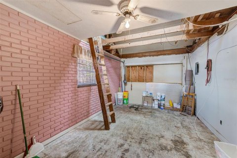 House in Tampa, Florida 3 bedrooms, 140.75 sq.m. № 1866089 - photo 29