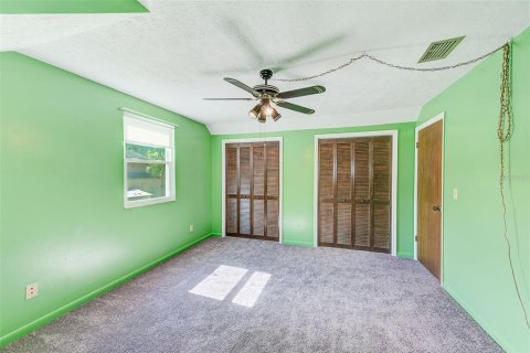 House in Tampa, Florida 3 bedrooms, 140.75 sq.m. № 1866089 - photo 21