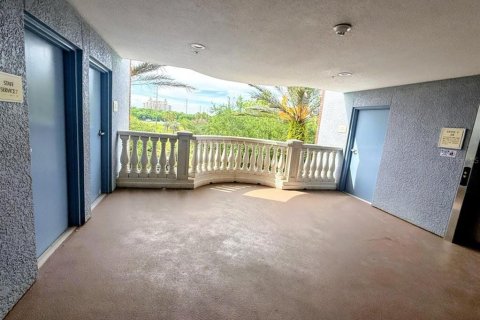 Condo in Kissimmee, Florida, 3 bedrooms  № 2124629 - photo 17