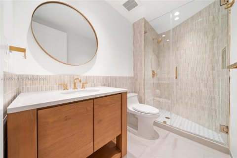 Condominio en alquiler en Key Biscayne, Florida, 2 dormitorios, 130.9 m2 № 2010155 - foto 12