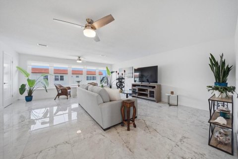 Купить кондоминиум в Галфпорта, Флорида 4 комнаты, 98.48м2, № 2117378 - фото 10