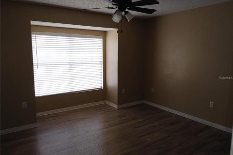 Copropriété à louer à Brandon, Floride: 1 chambre, 56.86 m2 № 1669891 - photo 3