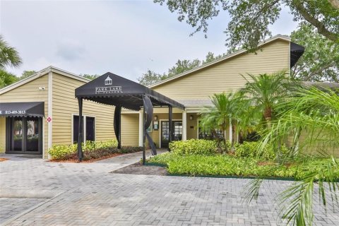 Copropriété à louer à Brandon, Floride: 1 chambre, 56.86 m2 № 1669891 - photo 9