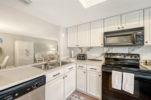 Copropriété à louer à Bradenton, Floride: 3 chambres, 148.18 m2 № 2102064 - photo 11