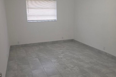 Appartement à louer à Oakland Park, Floride: 2 chambres, 225.2 m2 № 2189900 - photo 7