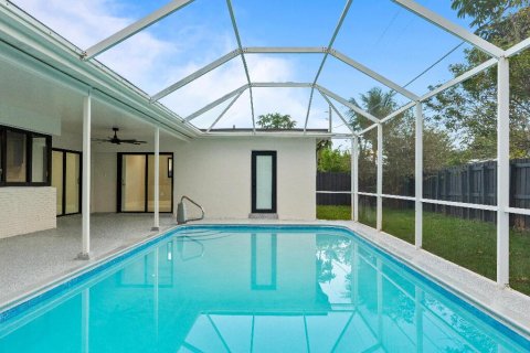 Villa ou maison à vendre à Cooper City, Floride: 4 chambres, 159.51 m2 № 2424788 - photo 25