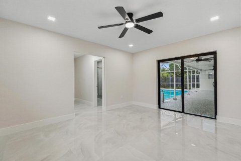 Villa ou maison à vendre à Cooper City, Floride: 4 chambres, 159.51 m2 № 2424788 - photo 28