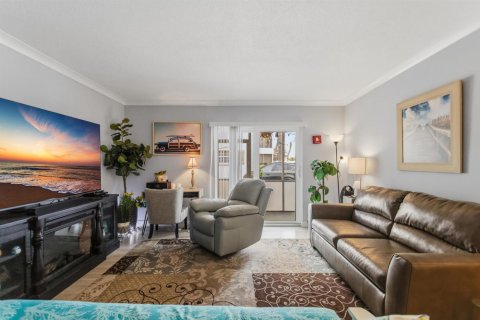 Copropriété à vendre à Pompano Beach, Floride: 2 chambres, 92.9 m2 № 2089398 - photo 3