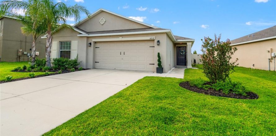 Casa en Riverview, Florida 4 dormitorios, 167.41 m2 № 1757151