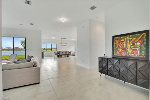 Casa en venta en Ave Maria, Florida, 4 dormitorios, 306.58 m2 № 1938668 - foto 2