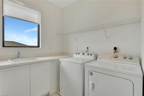 Casa en venta en Ave Maria, Florida, 4 dormitorios, 306.58 m2 № 1938668 - foto 23