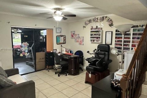 Купить кондоминиум в Хайалиа, Флорида 1 комната, 121.05м2, № 1980192 - фото 7