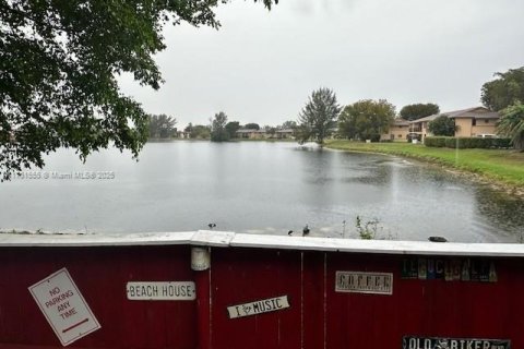 Купить кондоминиум в Хайалиа, Флорида 1 комната, 121.05м2, № 1980192 - фото 13